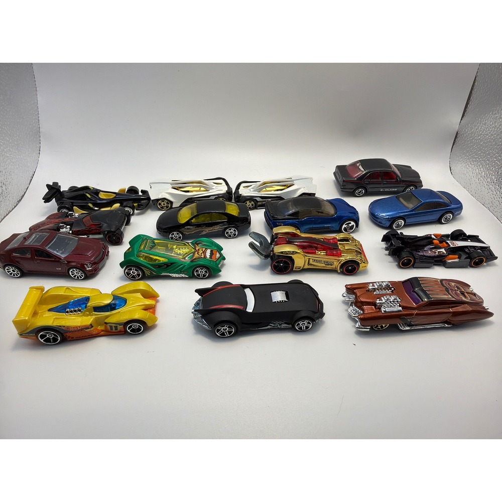 Hot Wheels Diecast Toy Car Lot of 14 Tooligan Ratmobile Mercedes E-Class Mixed